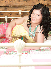Passion full candy sweet girlfriend flash beautiful body while she waits for her lover to come. Amazingly horny situation.