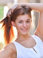 Fiona Cute Girl Next Door